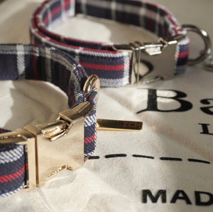 Collar in Indigo Plaid, Gold hardware