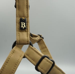 Harness in Hazel Tan, Black hardware