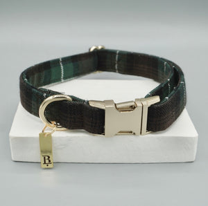 Collar in Forest Plaid, Gold hardware