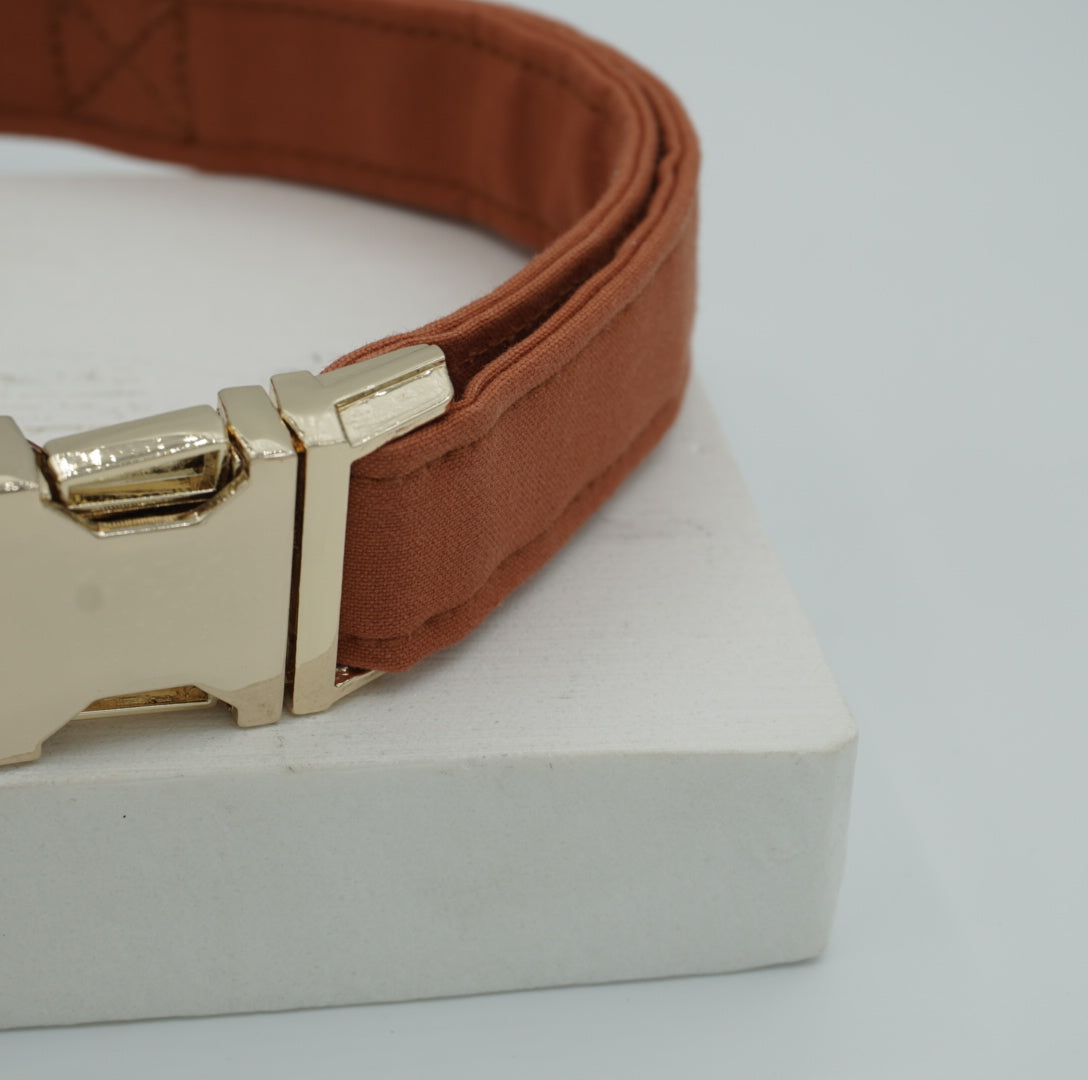 Collar in Terracotta Orange, Gold hardware